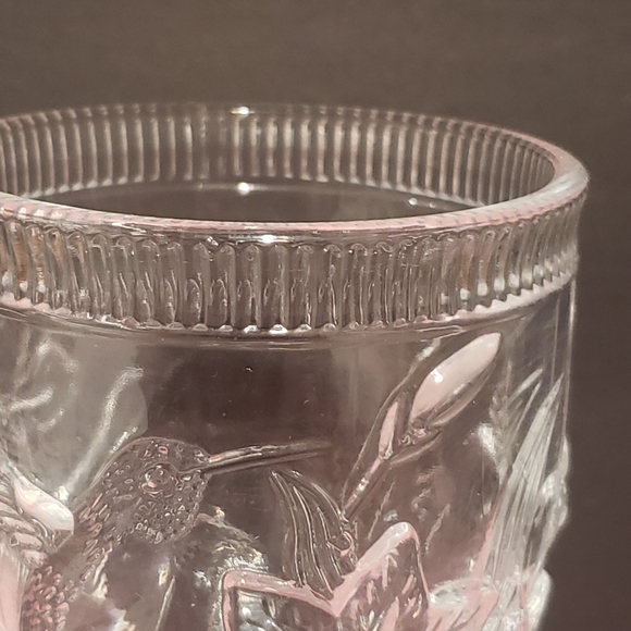 Hummingbirds Clear Goblet - Picture 6 of 8